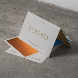 free-branding-folded-invitation-mockup-psd